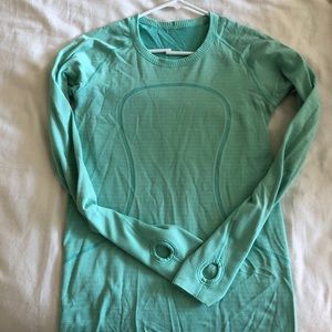 Lululemon Long-sleeve Top Seafoam Size 6